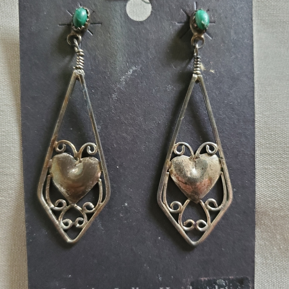 Sterling silver & green turquoise hearts earrings